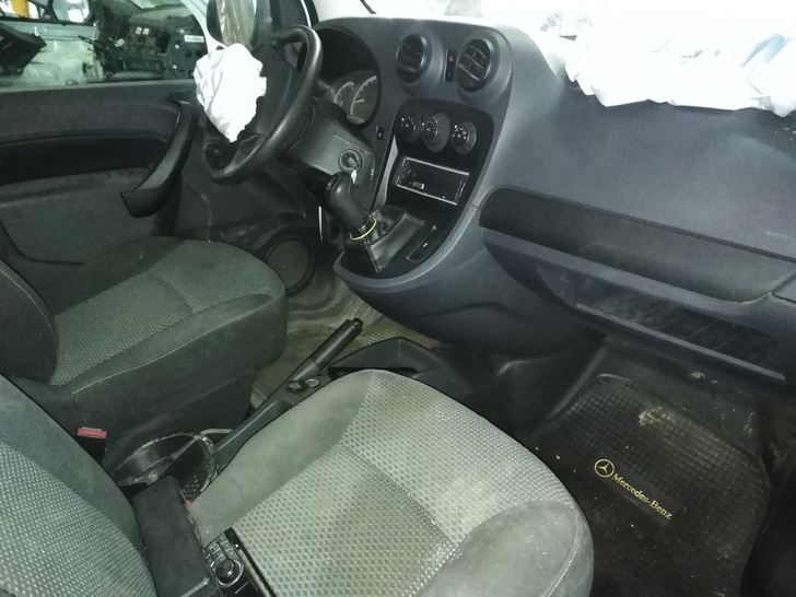  Mercedes-Benz CITAN 2014    EN DESARME